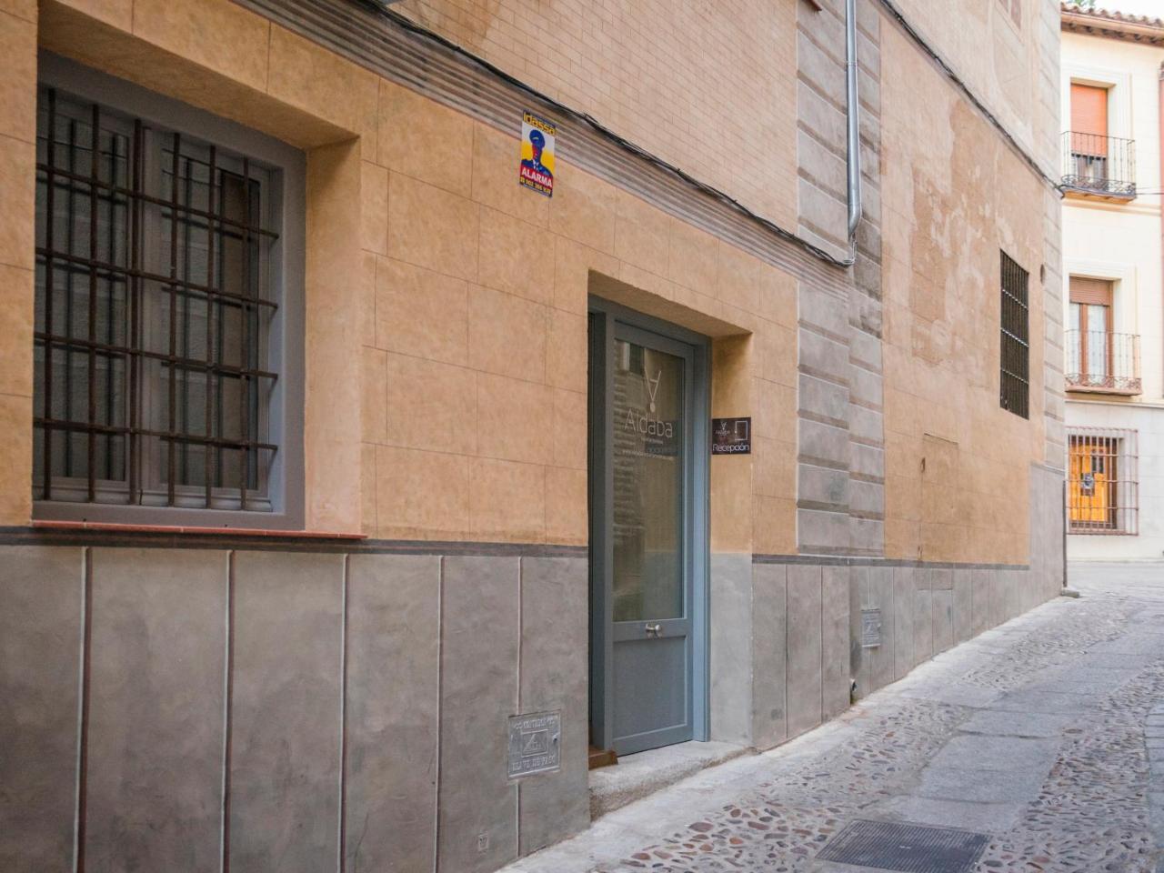 Aldaba Apartamentos Toledo Luaran gambar